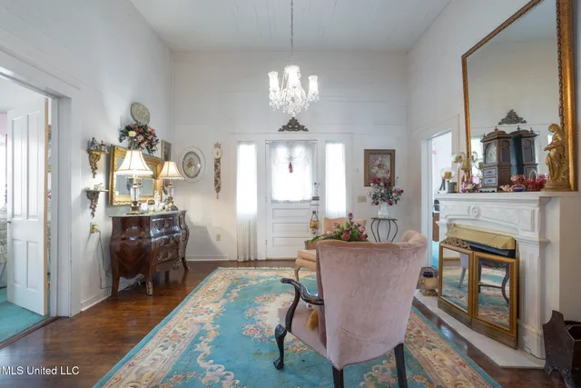 $219,000 | 810 North Maple Drive, Mendenhall, MS 39114