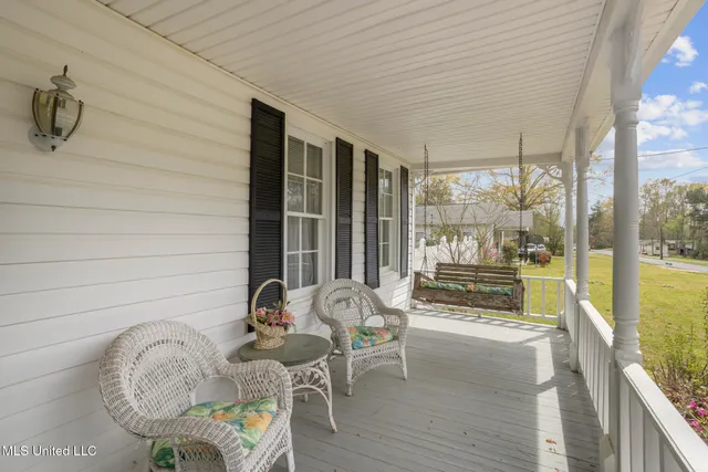 $219,000 | 810 North Maple Drive, Mendenhall, MS 39114