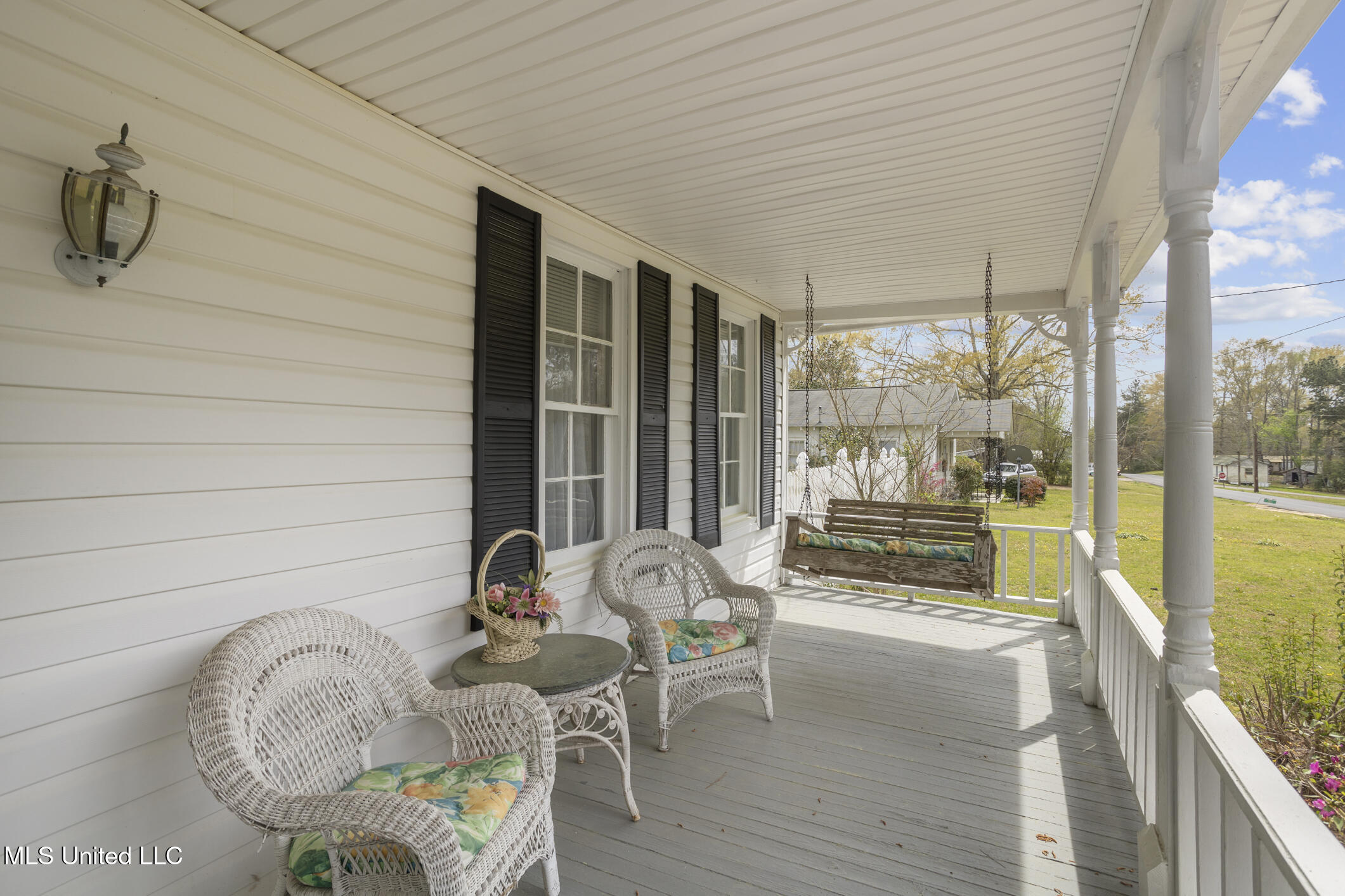 810 North Maple Drive Braxton, MS 39044 - Photo 7 of 29 810 Maple-7