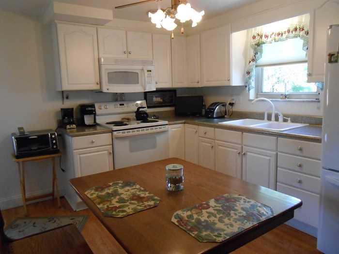 461 Unity Trestle Road Plum, PA 15239 - Photo 6 of 19 Kitchen.