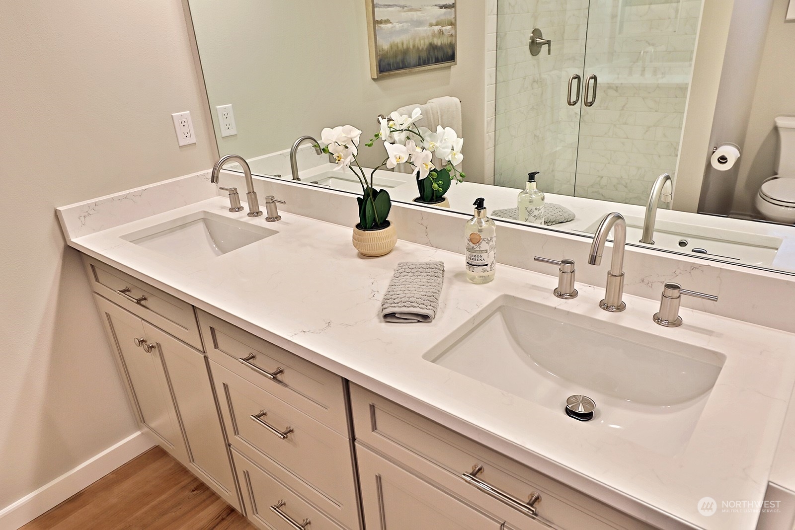 1831 Watkins Road Freeland, WA 98249 - Photo 23 of 37 a bathroom with sink and mirror