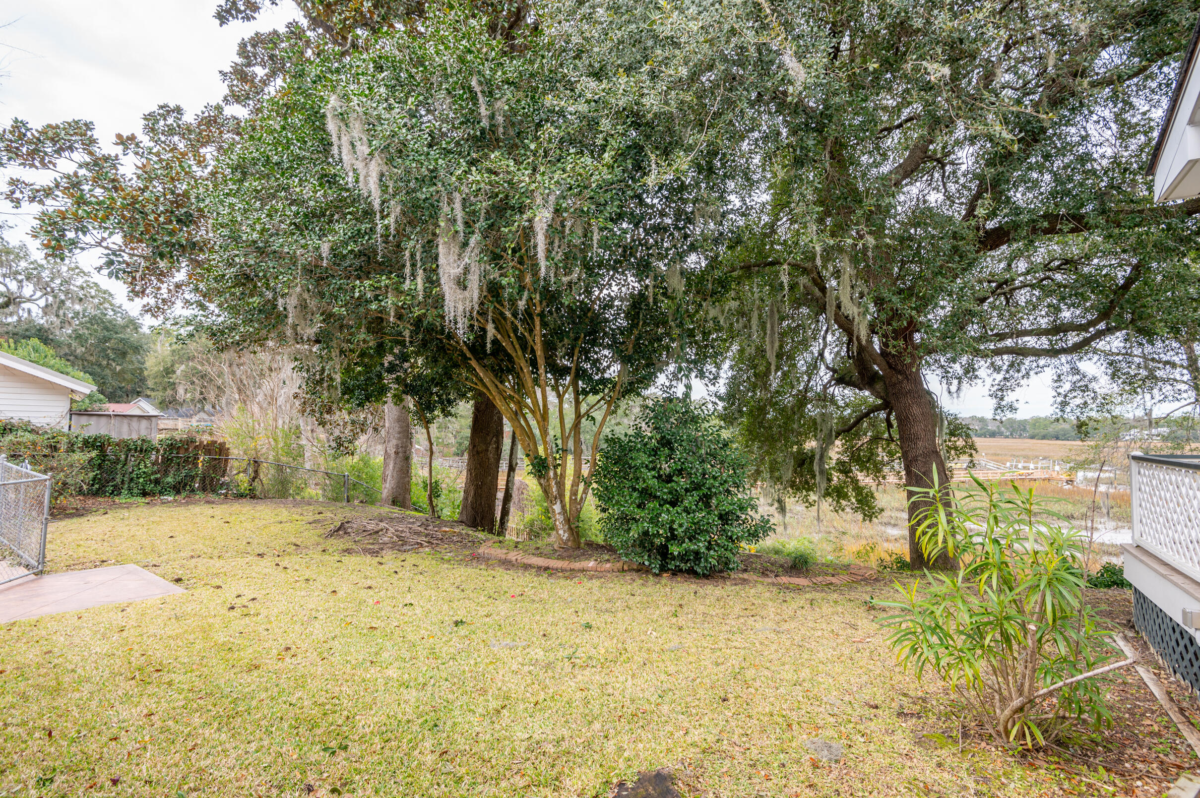 6126 Vaux Road Beaufort, SC 29906 - Photo 8 of 90 _0Z65661