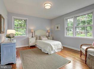 5910 Overlea Road Bethesda, MD 20816 - Photo 13 of 23 Bedroom