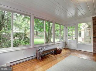 5910 Overlea Road Bethesda, MD 20816 - Photo 9 of 23 Interior (General)