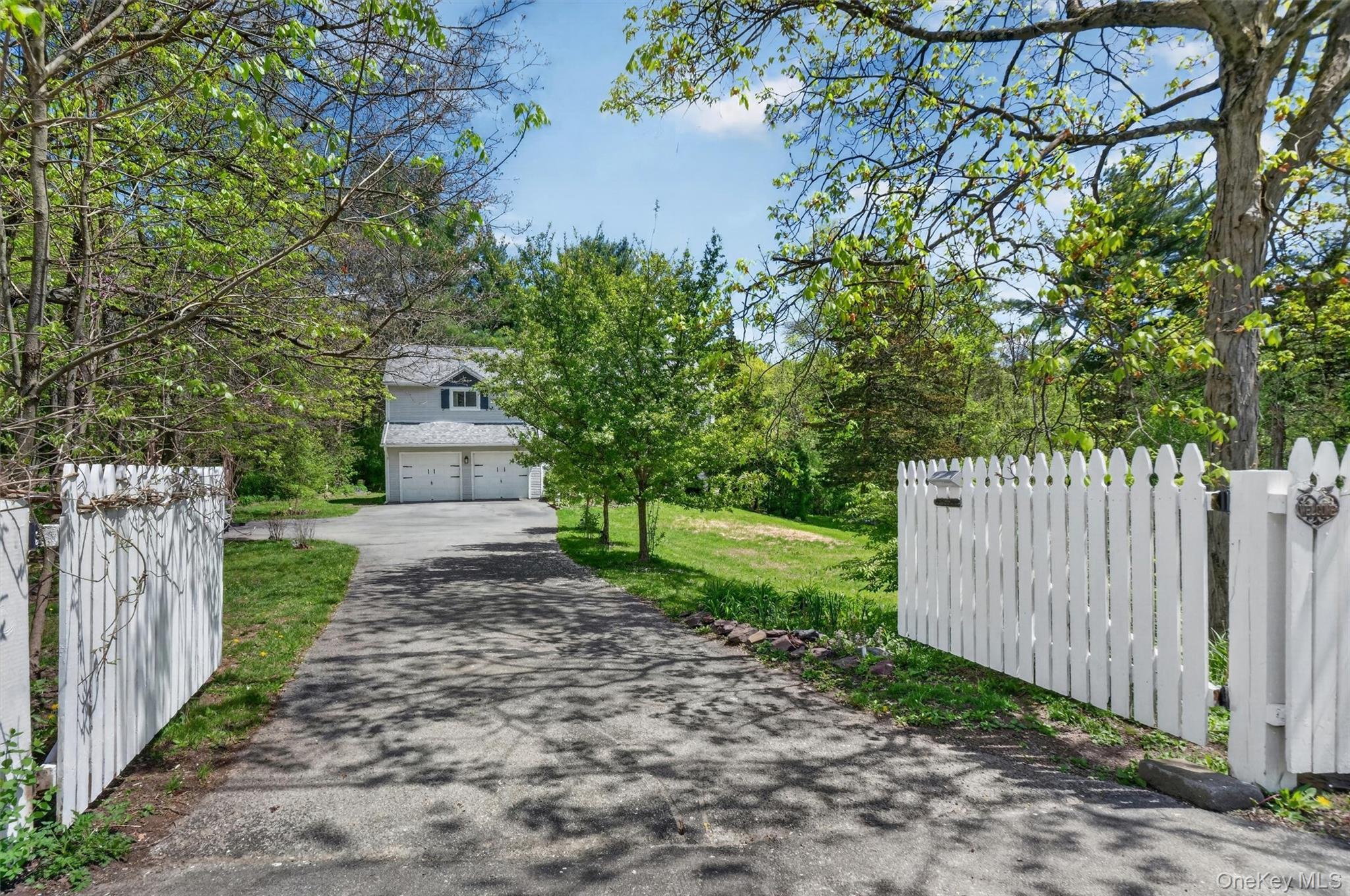 34 Barkit Kennel Road Pleasant Valley, NY 12569 - Photo 1 of 29