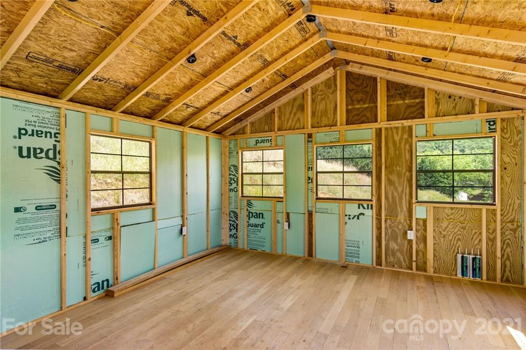 357 Clark Road Marshall, NC 28753 - Photo 37 of 48 Gallery Image 37