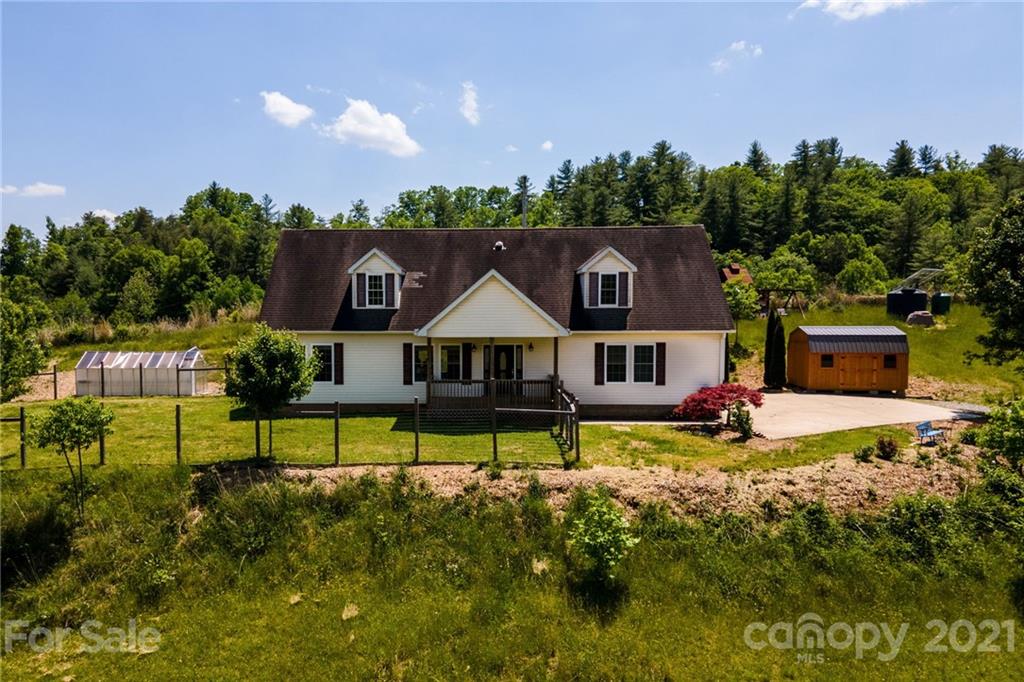 357 Clark Road Marshall, NC 28753 - Photo 44 of 48 Gallery Image 44