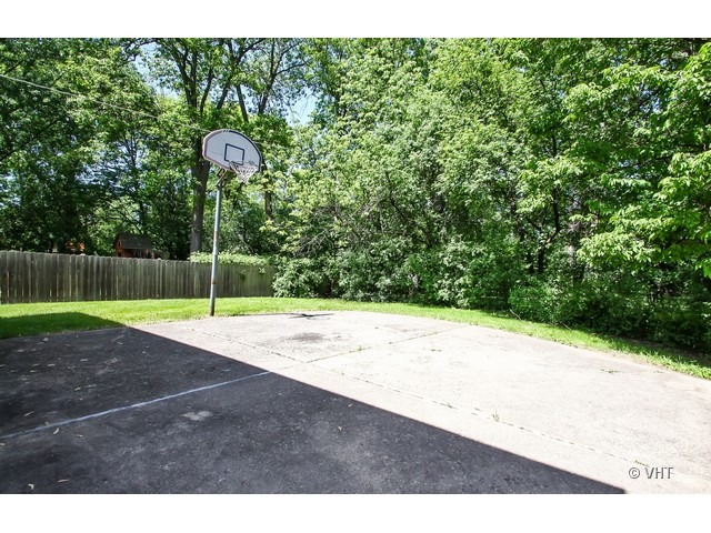 745 Ridge Road Highland Park, IL 60035 - Photo 2 of 2