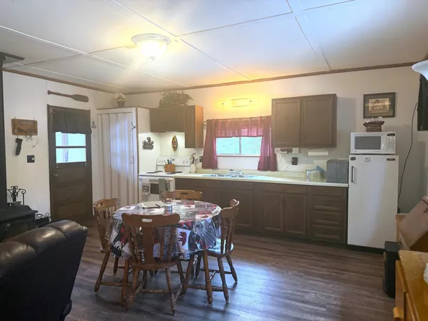 $115,000 | N7116 West Lake Crest Drive, Shawano, WI 54166