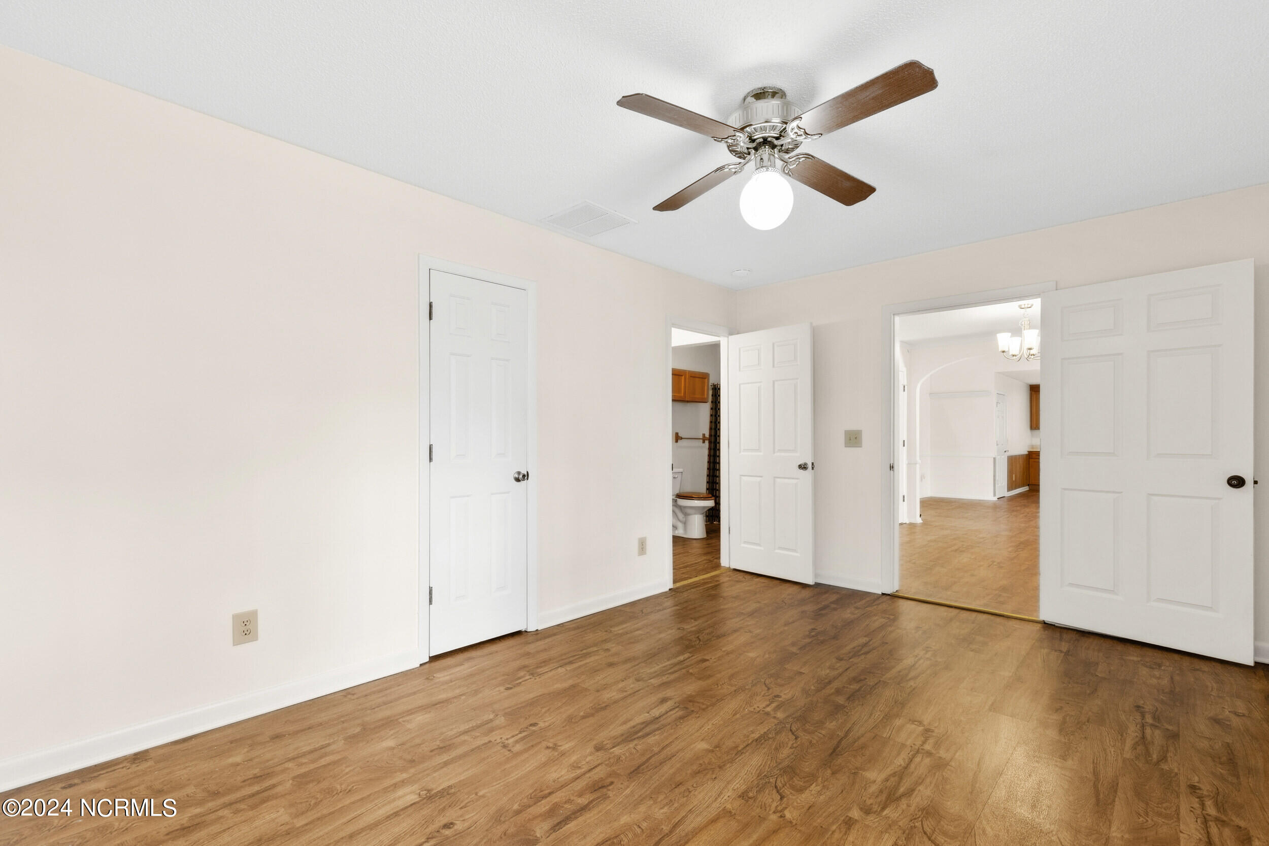 890 Cardinal Road Southport, NC 28461 - Photo 28 of 50 890CardinalRd_00027_890 Cardinal Rd