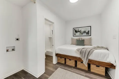 $1,400 | 1804 Gould Street, Unit 11, Dallas, TX 75215