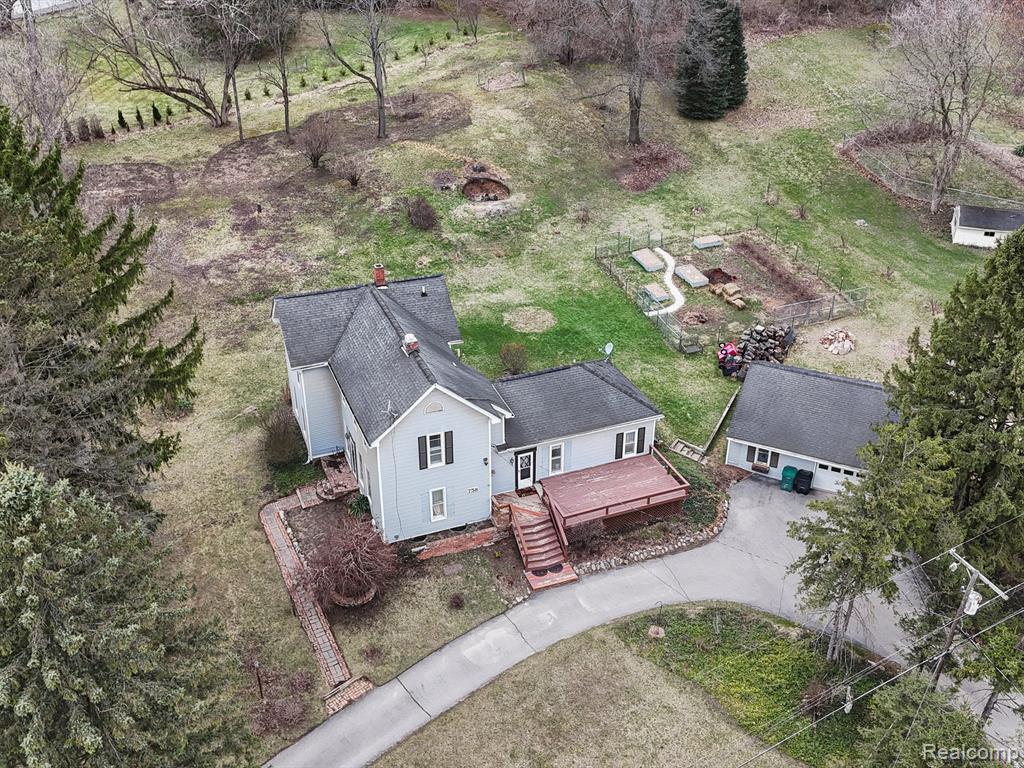 758 West Glass Road Ortonville, MI 48462 - Photo 29 of 31 Gallery Image 29