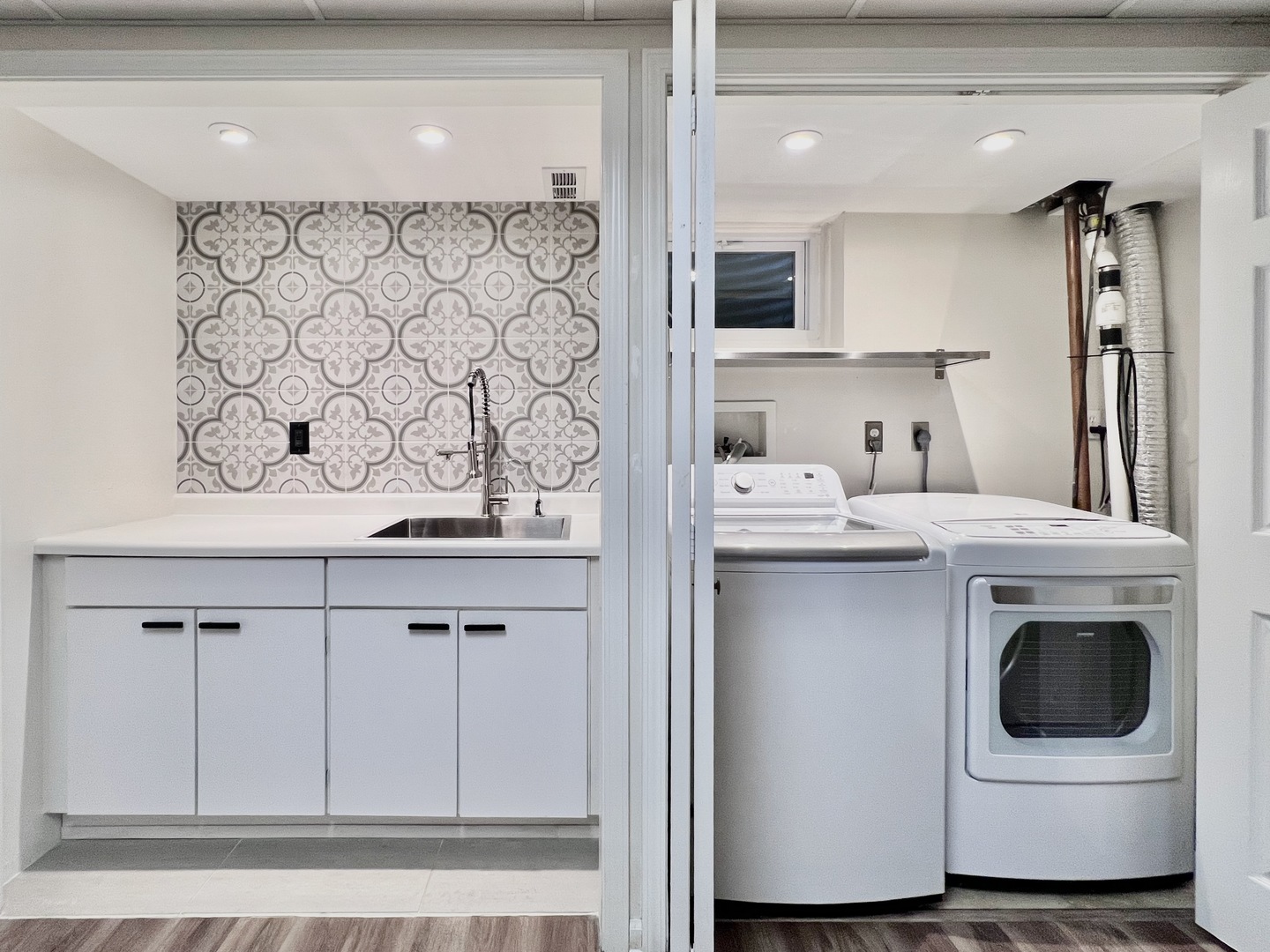 275 Cold Spring Road Barrington, IL 60010 - Photo 22 of 33 a utility room with a sink a washer and dryer