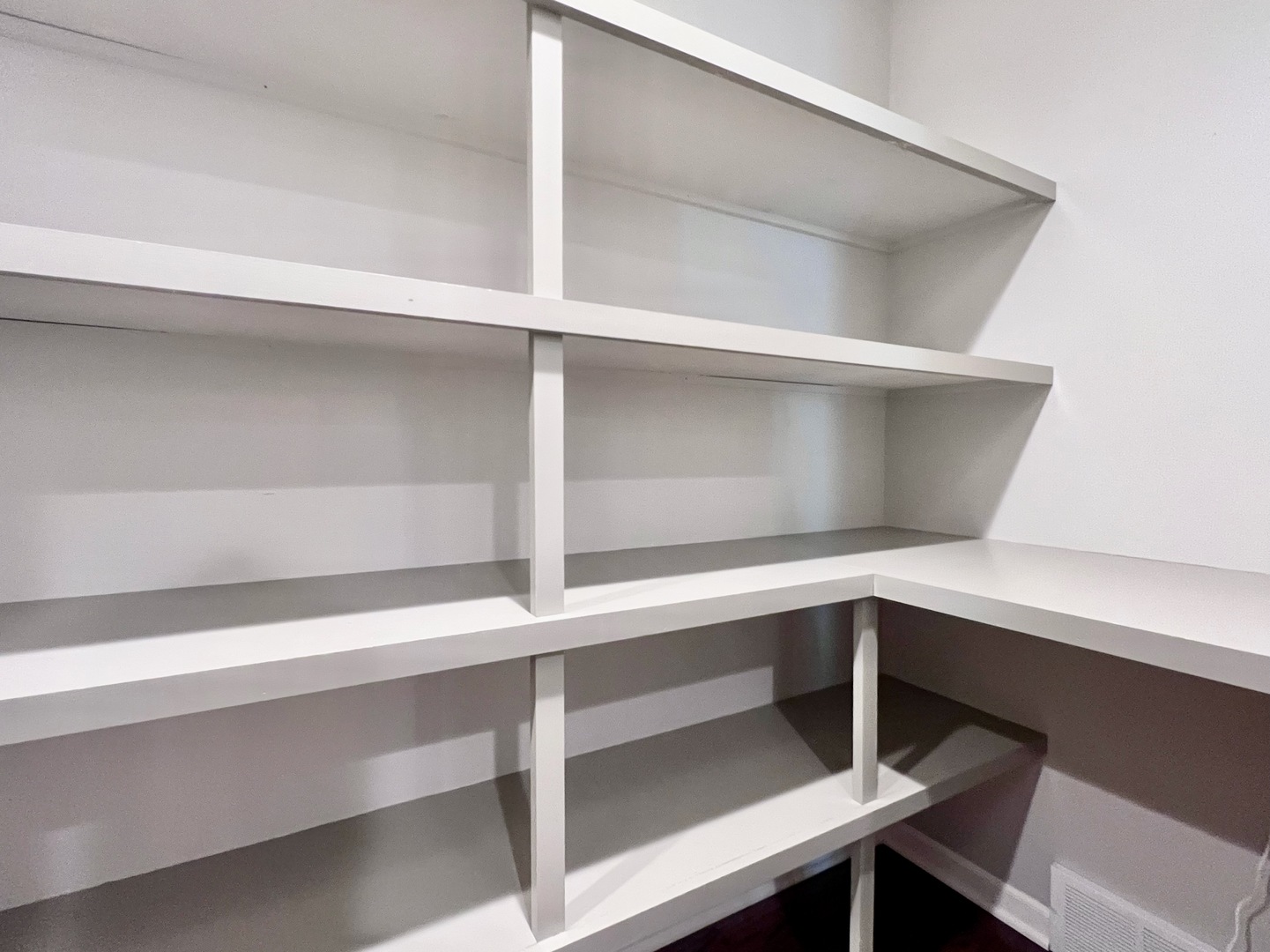 275 Cold Spring Road Barrington, IL 60010 - Photo 9 of 33