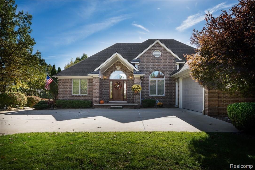3270 Hixon Road Rochester, MI 48306 - Photo 1 of 34 1 new.jpg
