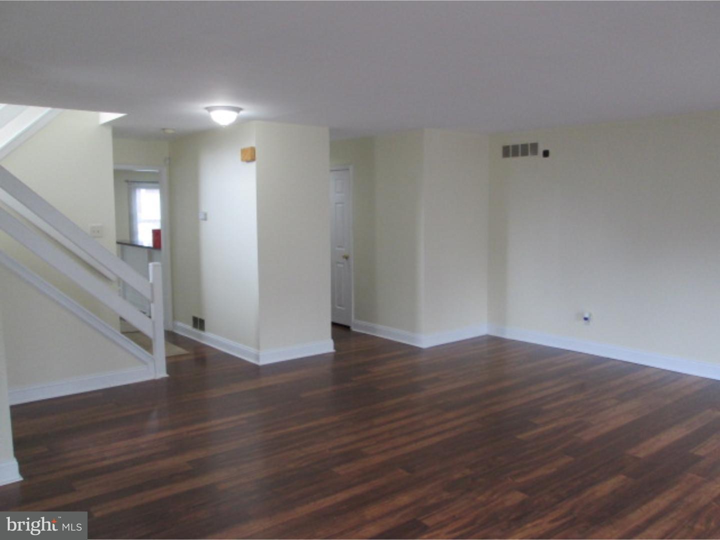 261 Fox Run Exton, PA 19341 - Photo 13 of 24 Living Room