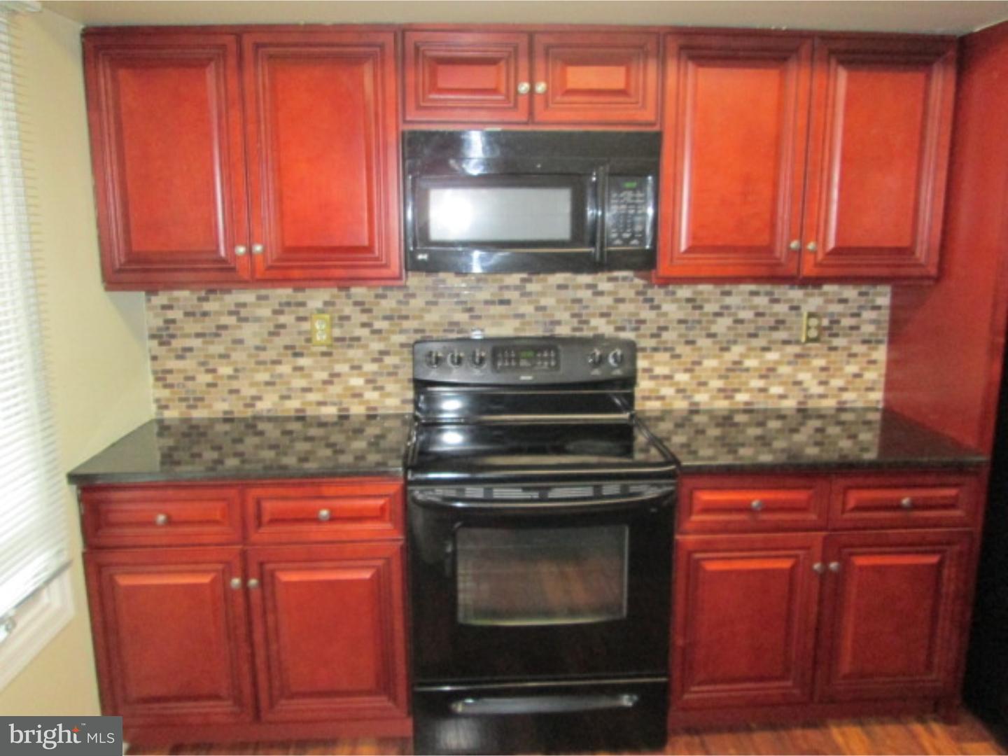 261 Fox Run Exton, PA 19341 - Photo 3 of 24 Kitchen