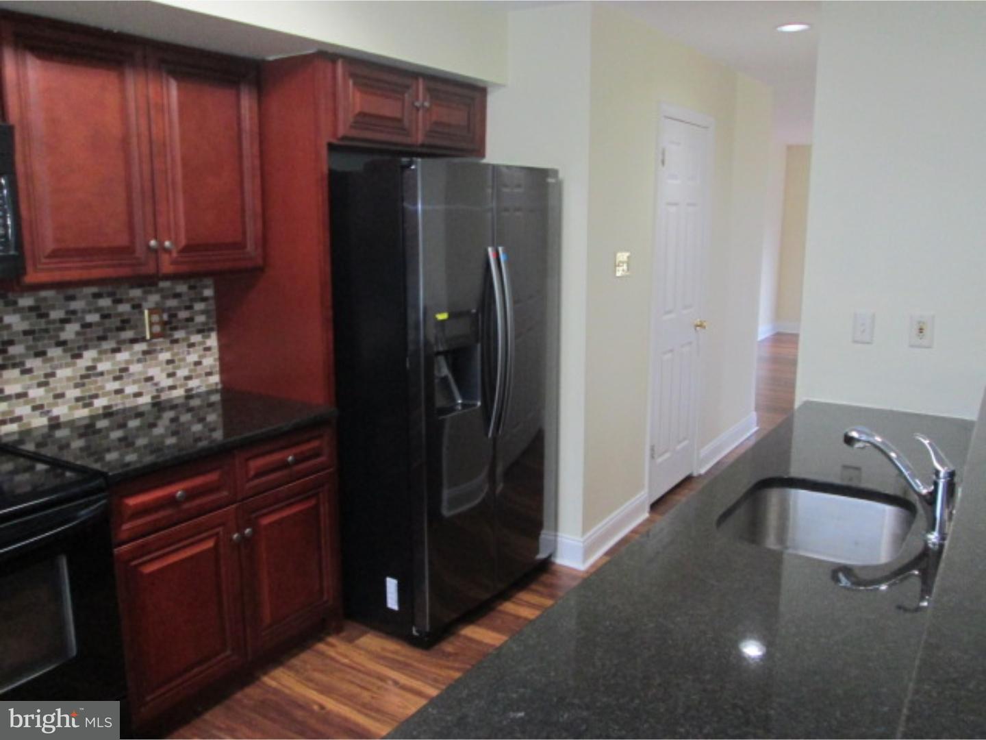 261 Fox Run Exton, PA 19341 - Photo 5 of 24 Kitchen