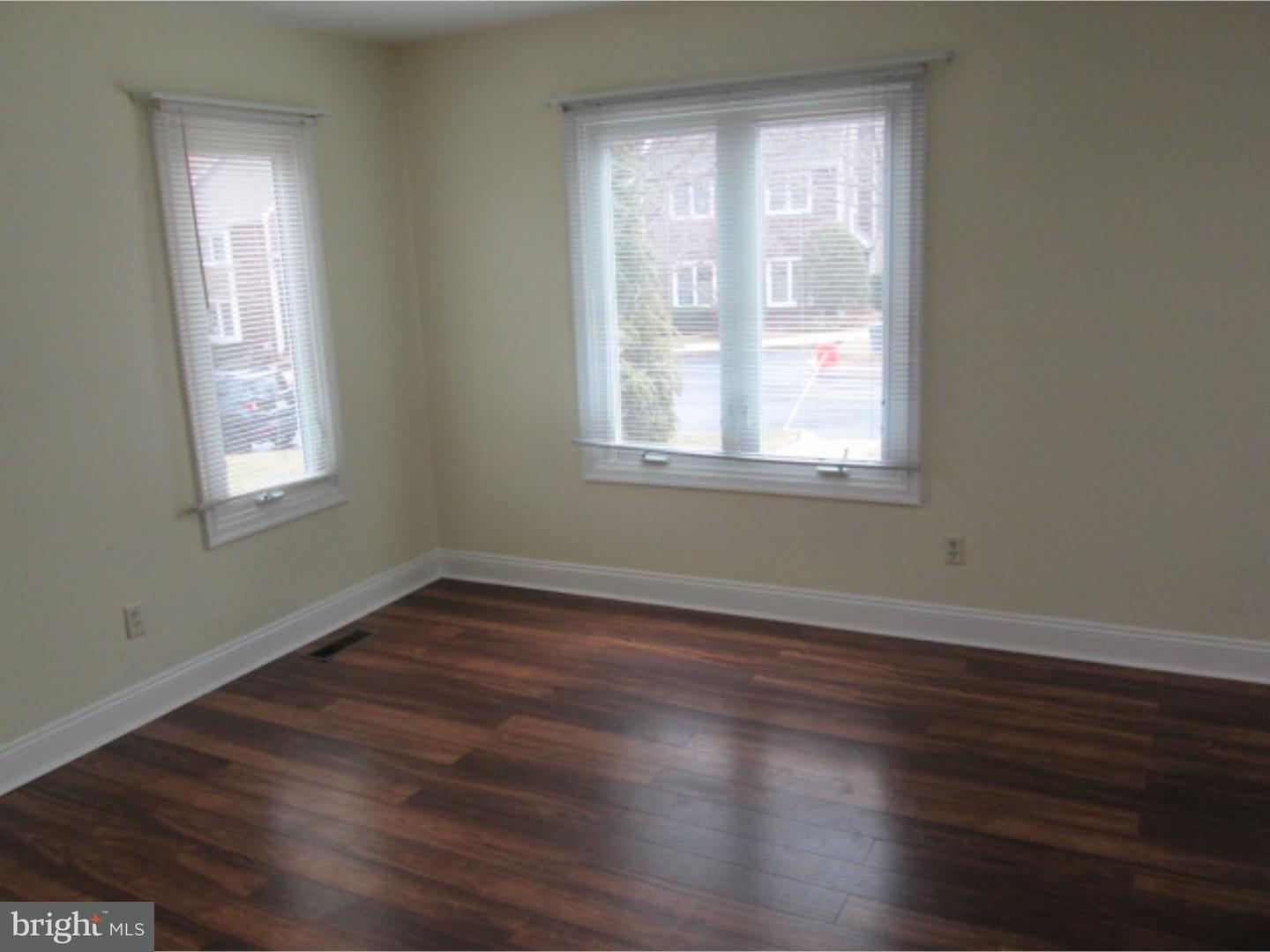 261 Fox Run Exton, PA 19341 - Photo 7 of 24 Dining Room