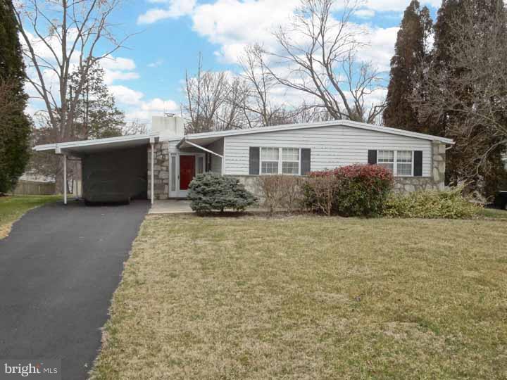 525 Paddock Road Ambler, PA 19002 - Photo 2 of 21 Exterior Front