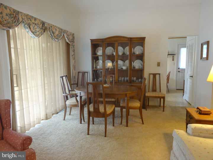 525 Paddock Road Ambler, PA 19002 - Photo 4 of 21 Dining Room