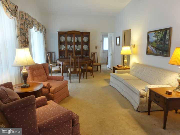 525 Paddock Road Ambler, PA 19002 - Photo 5 of 21 Living Room