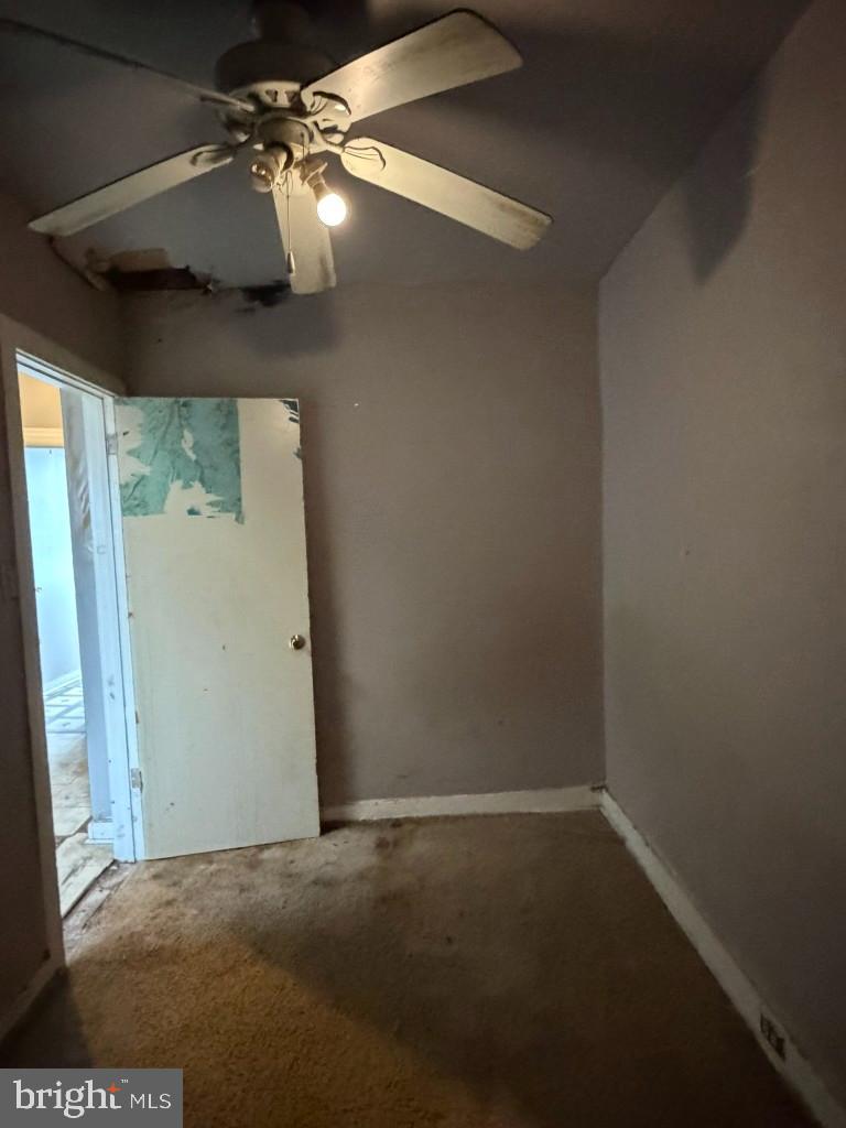 1827 North Milton Avenue Baltimore, MD 21213 - Photo 23 of 49 a view of small space