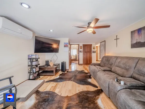 $399,900 | 815 West Fir Street, Glenrock, WY 82637