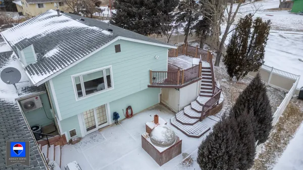 $399,900 | 815 West Fir Street, Glenrock, WY 82637