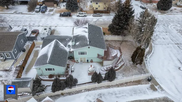 $399,900 | 815 West Fir Street, Glenrock, WY 82637