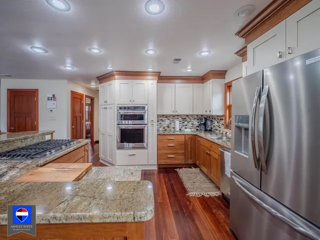 $405,000 | 815 West Fir Street, Glenrock, WY 82637