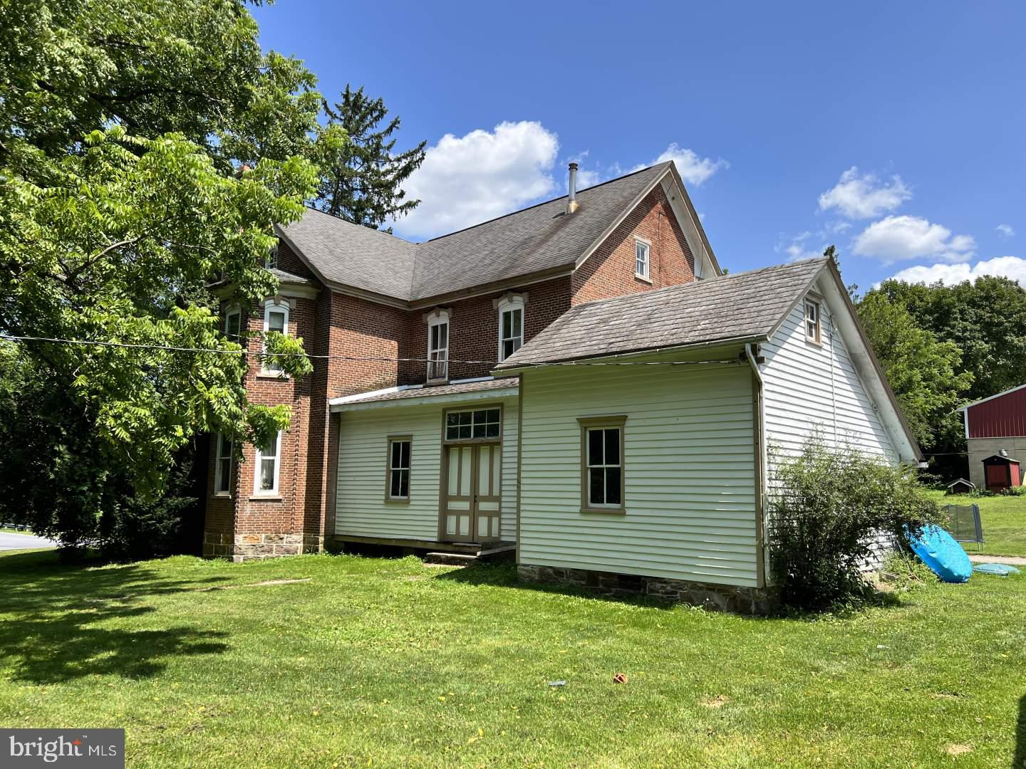 4310 Best Station Road Slatington, PA 18080 - Photo 14 of 130 Gallery Image 14
