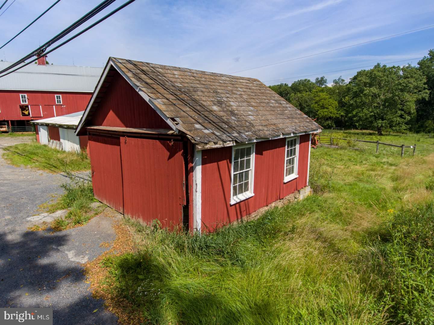 4310 Best Station Road Slatington, PA 18080 - Photo 35 of 130 Gallery Image 35