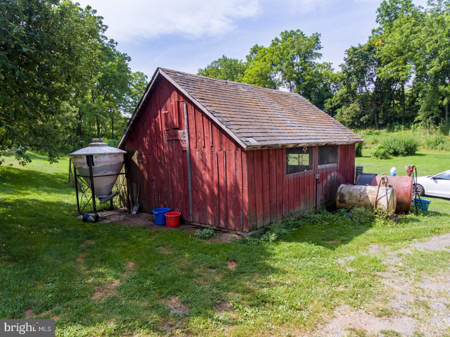 4310 Best Station Road Slatington, PA 18080 - Photo 41 of 130 Gallery Image 41