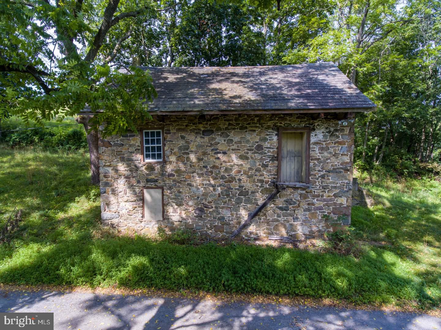 4310 Best Station Road Slatington, PA 18080 - Photo 43 of 130 Gallery Image 43