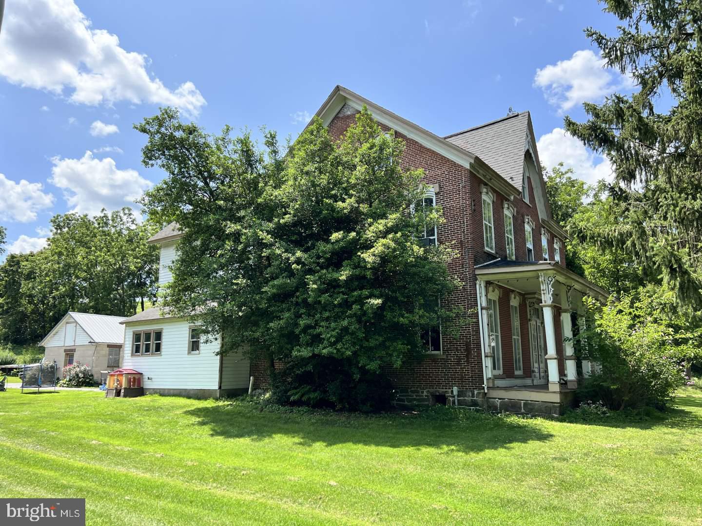 4310 Best Station Road Slatington, PA 18080 - Photo 5 of 130 Gallery Image 5