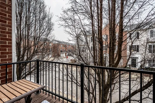 $334,900 | 8261 Dan Allen Drive, Fishers, IN 46038