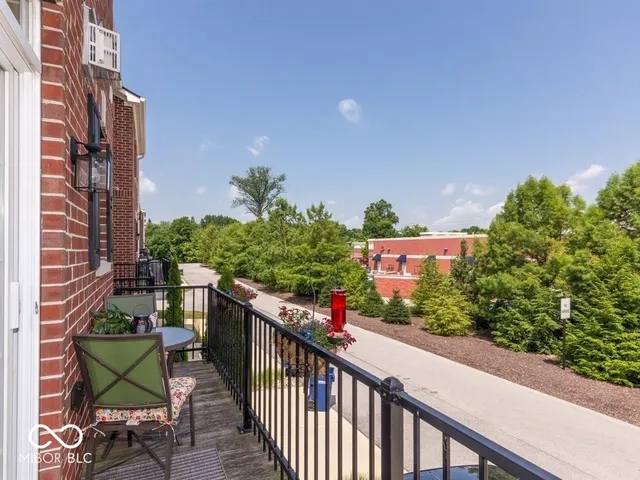 $334,900 | 8261 Dan Allen Drive, Fishers, IN 46038