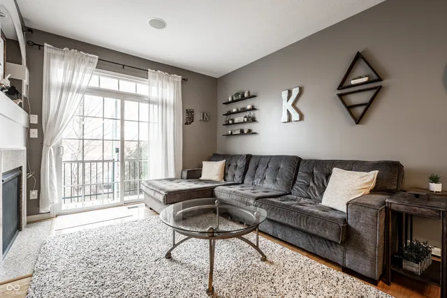 $334,900 | 8261 Dan Allen Drive, Fishers, IN 46038