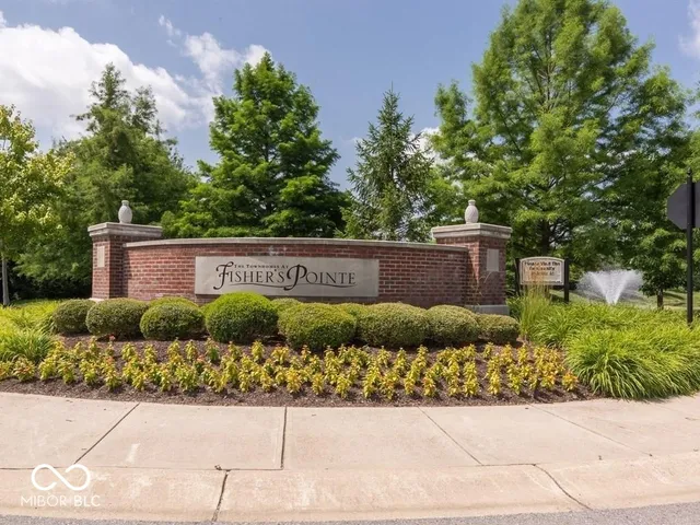 $334,900 | 8261 Dan Allen Drive, Fishers, IN 46038
