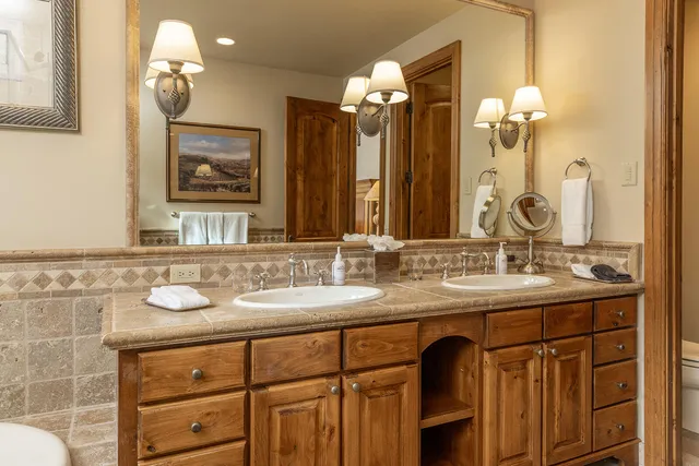 $285,000 | 221 Picabo Street, Unit I (6C), Ketchum, ID 83340