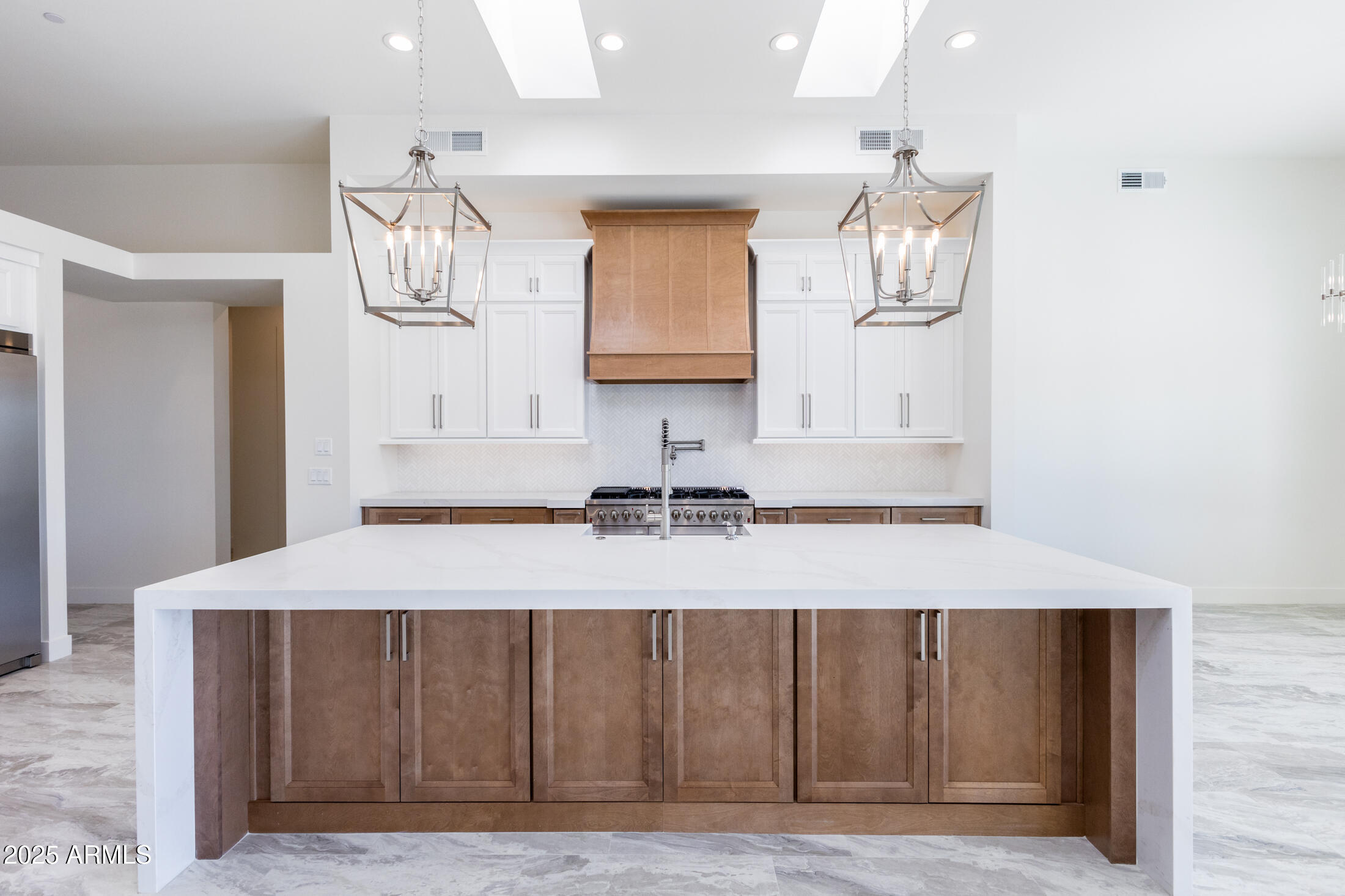 5468 East Dove Valley Road Cave Creek, AZ 85331 - Photo 21 of 78 Kitchen