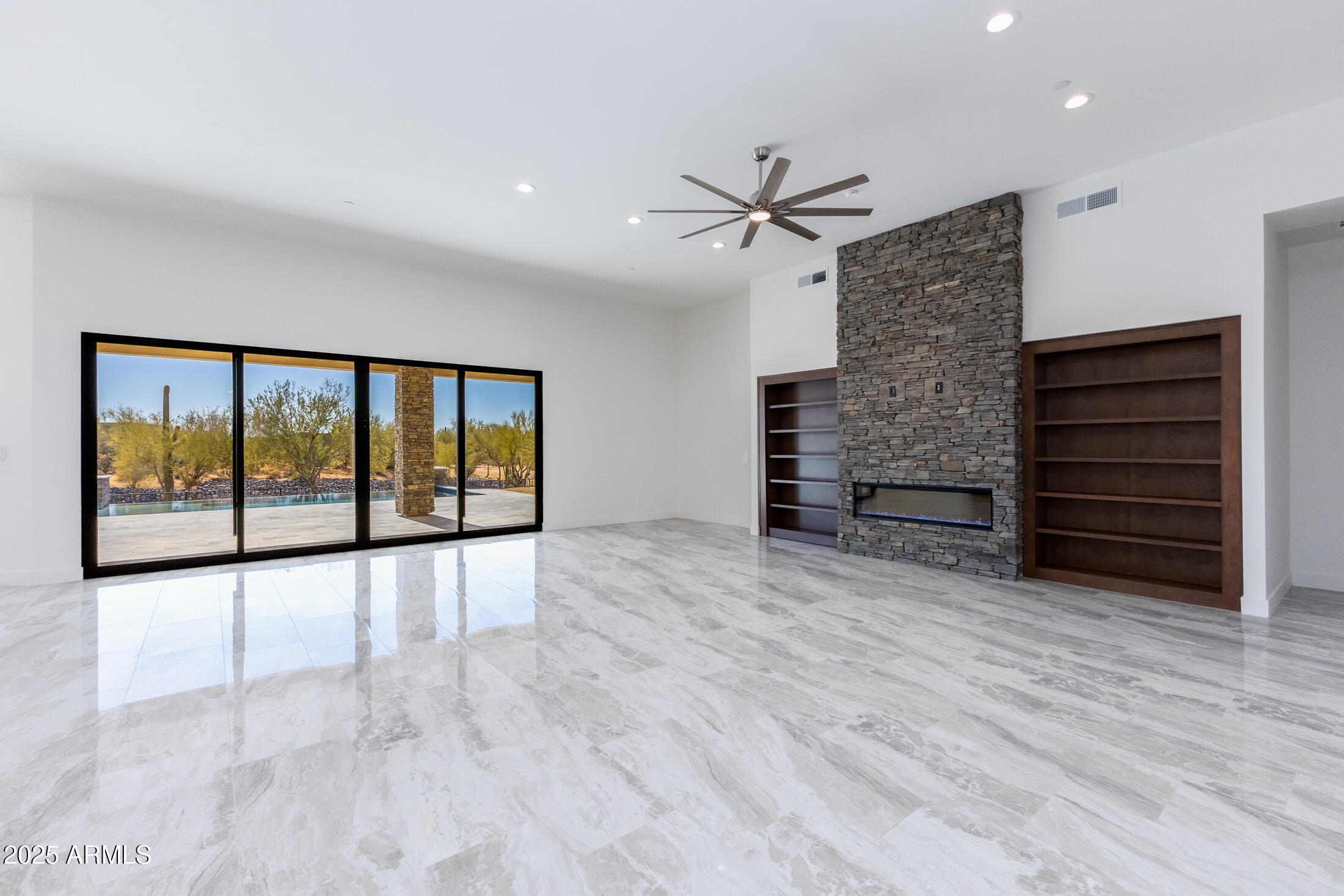 5468 East Dove Valley Road Cave Creek, AZ 85331 - Photo 27 of 78 Great Room