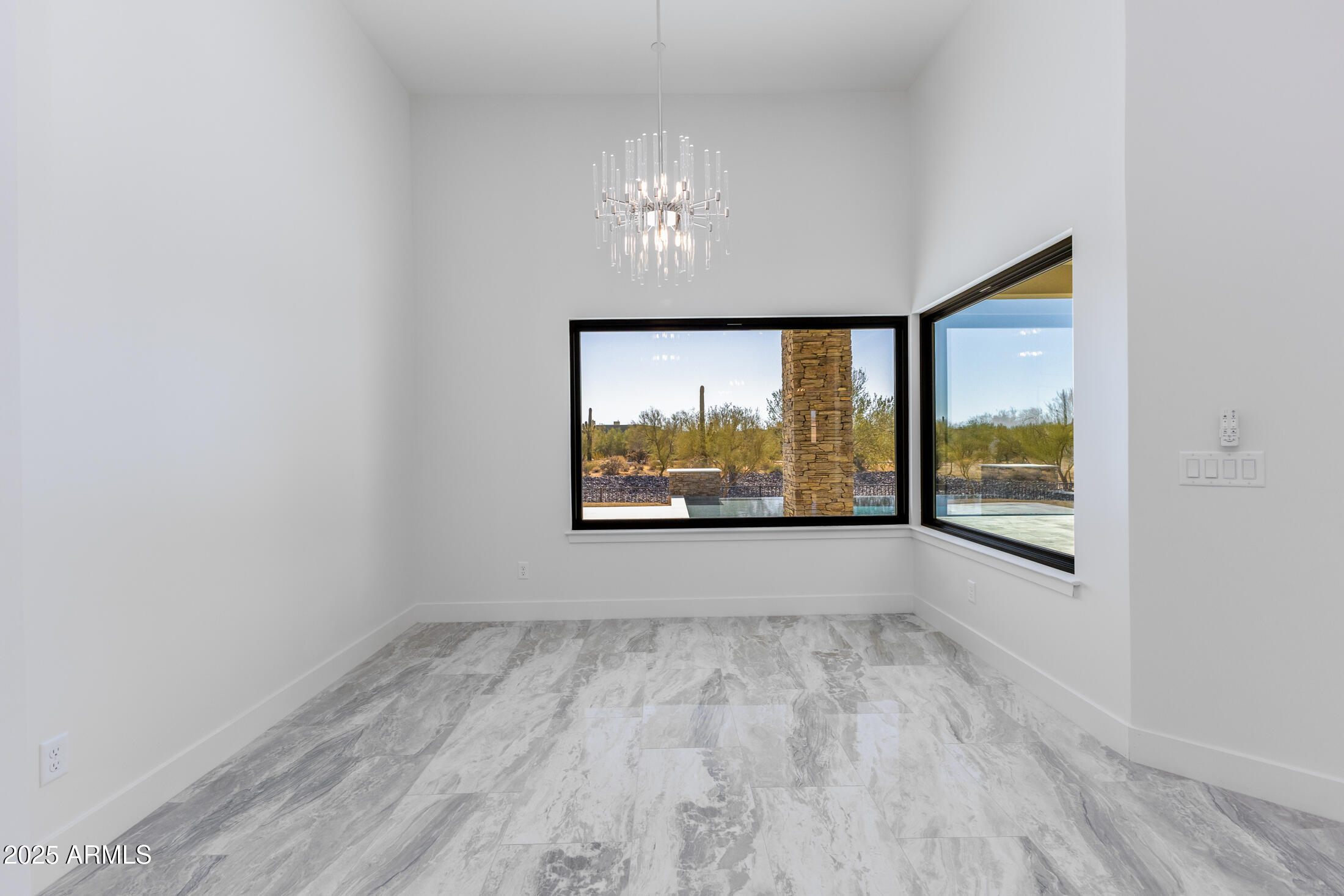 5468 East Dove Valley Road Cave Creek, AZ 85331 - Photo 29 of 78 Kitchen Nook