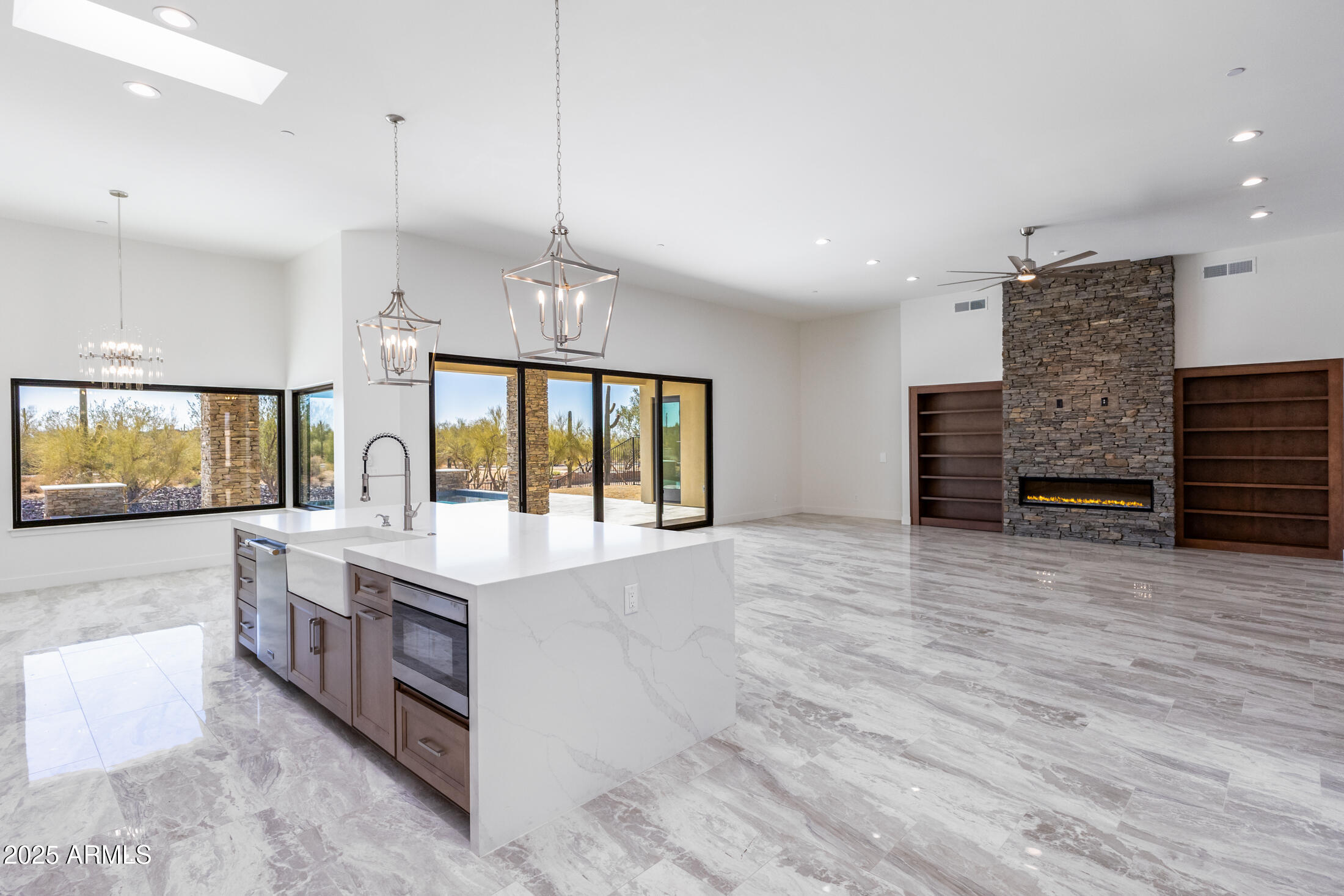 5468 East Dove Valley Road Cave Creek, AZ 85331 - Photo 3 of 78 Kitchen/Great Room