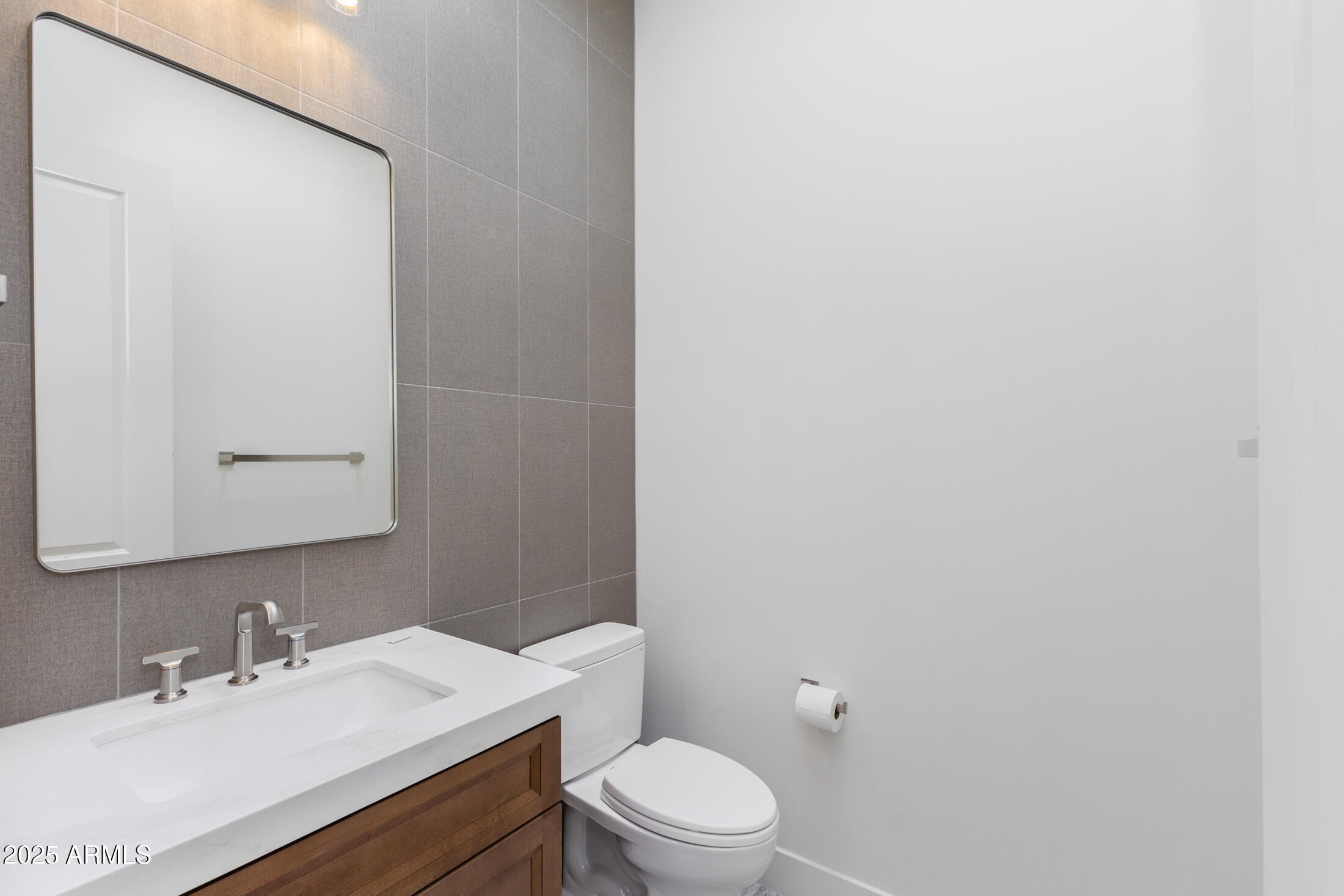 5468 East Dove Valley Road Cave Creek, AZ 85331 - Photo 55 of 78 Half Bath