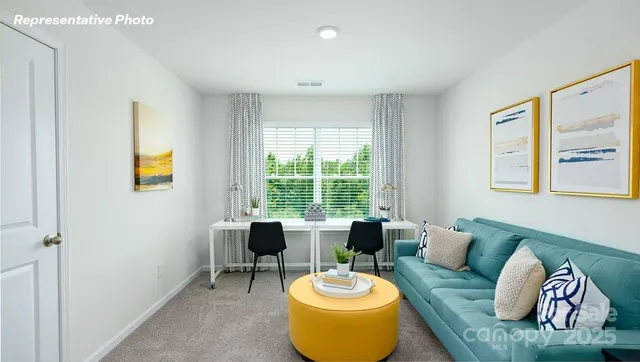 $381,000 | 732 14th Ave Court Northeast, Hickory, NC 28601