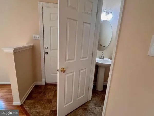 $3,000 | 11101 Little Fox Lane, Germantown, MD 20876