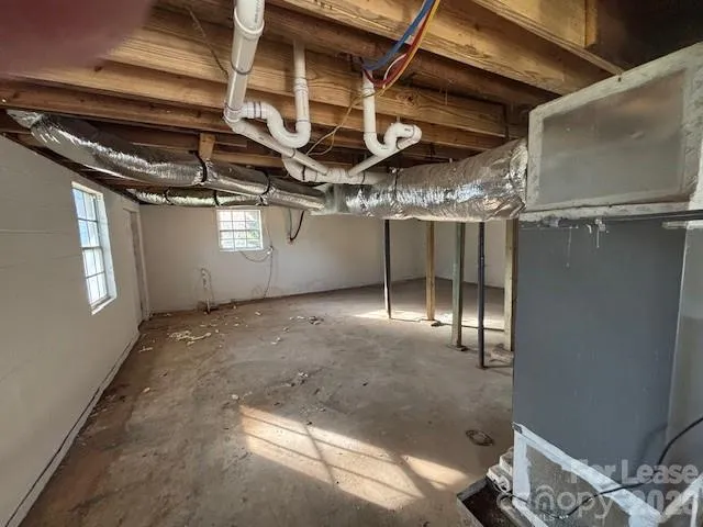 $1,600 | 605 East Horah Street, Salisbury, NC 28144