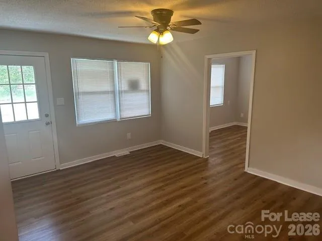 $1,600 | 605 East Horah Street, Salisbury, NC 28144